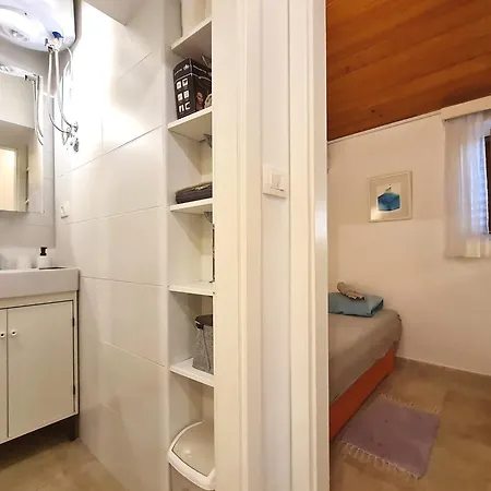 Seaside House For Families With Children Jadranovo, Crikvenica - 13972 펜션 자드라보노